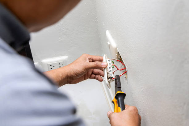 Best Electrical Troubleshooting Services  in Chesterton, IN